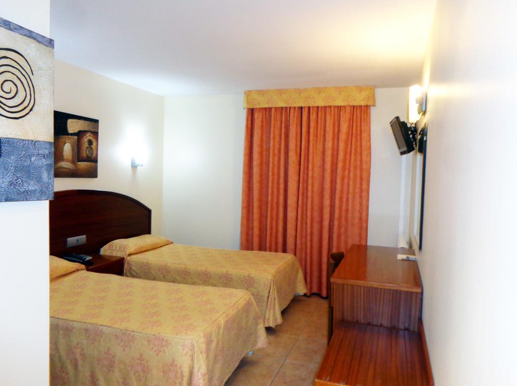 Hotel Festa Brava Андорра-ла-Велья Номер фото