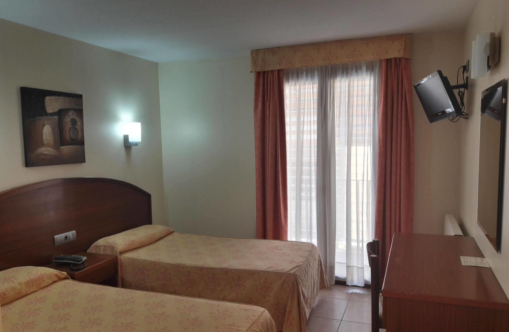 Hotel Festa Brava Андорра-ла-Велья Экстерьер фото
