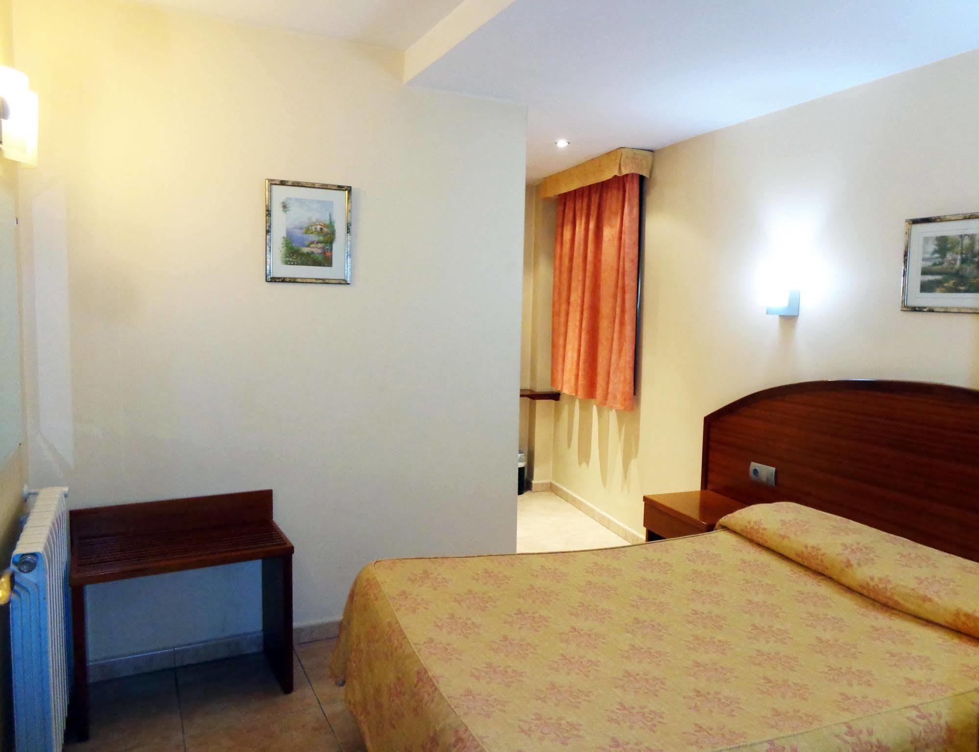 Hotel Festa Brava Андорра-ла-Велья Экстерьер фото
