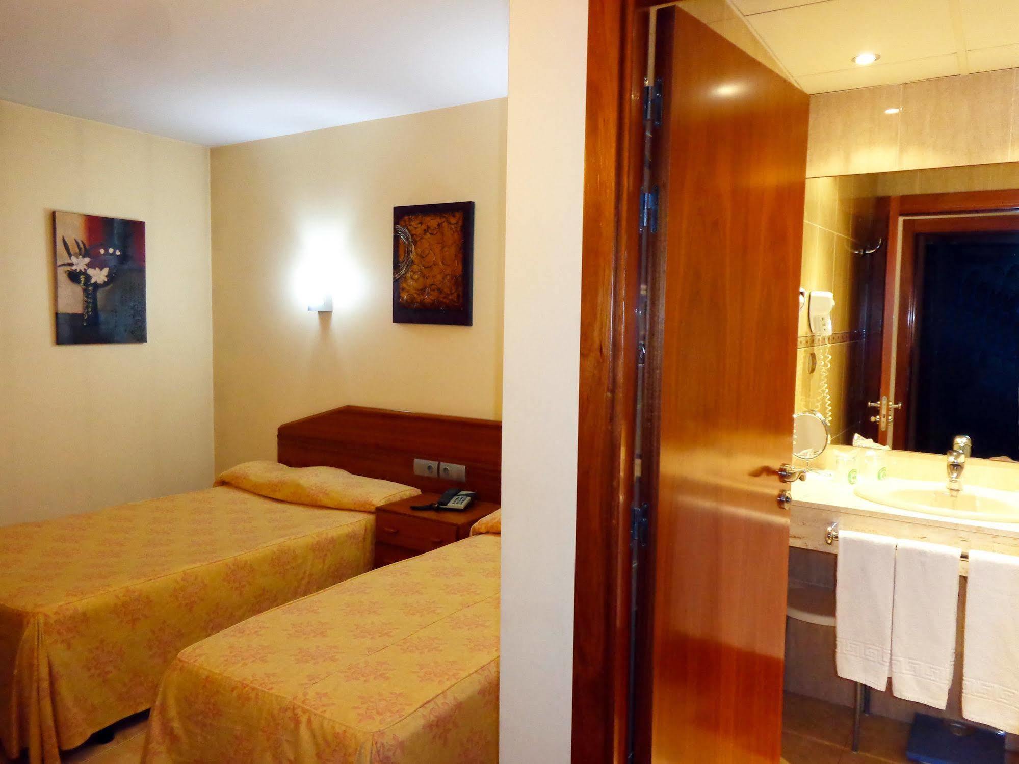 Hotel Festa Brava Андорра-ла-Велья Экстерьер фото