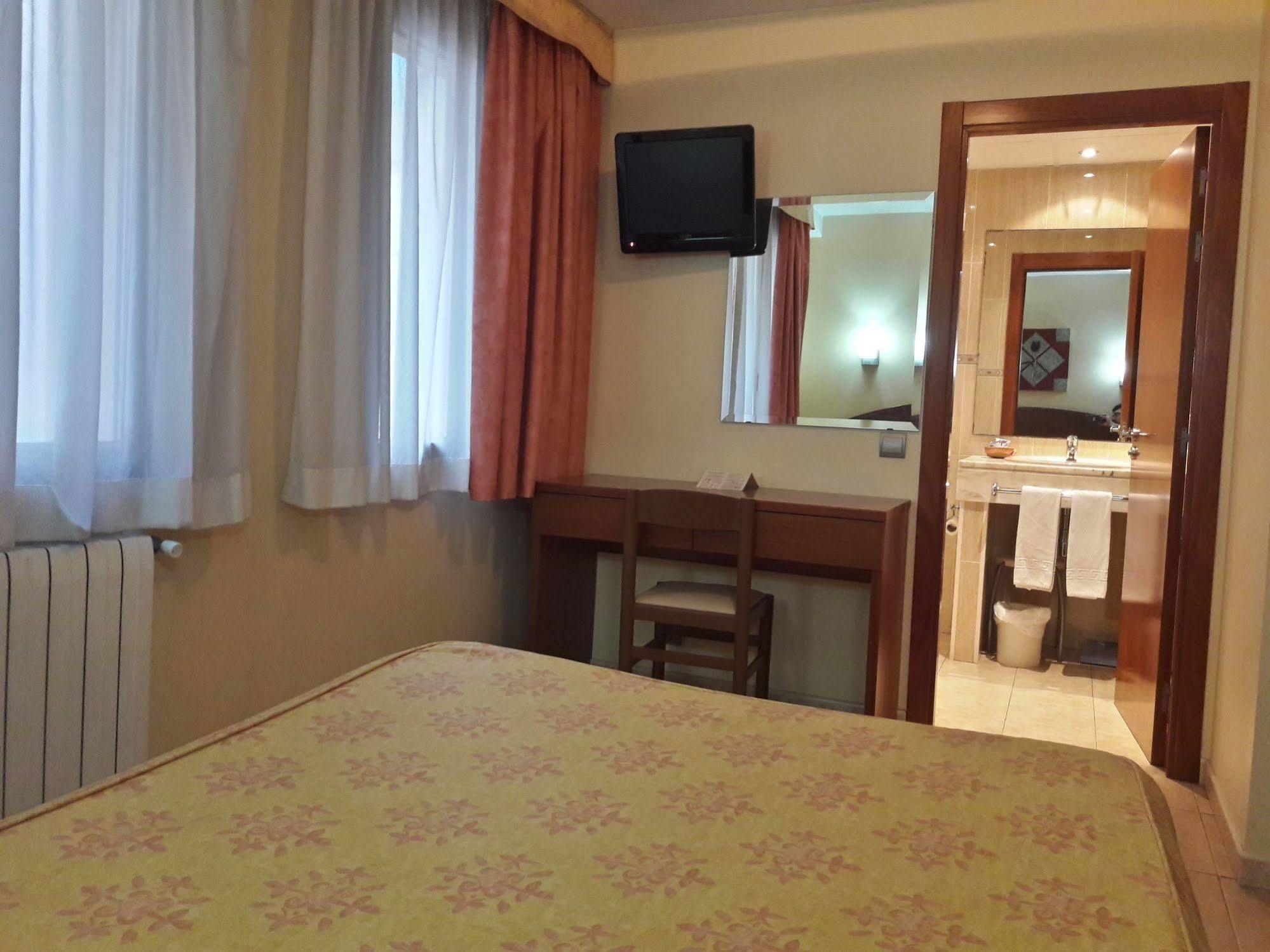 Hotel Festa Brava Андорра-ла-Велья Экстерьер фото